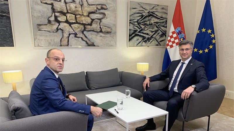 Prvi put u Hrvatskoj konzistentno povećanje plaća i mirovina, sa zdravim rastom, bez zaduženja, s poreznim rasterećenjem